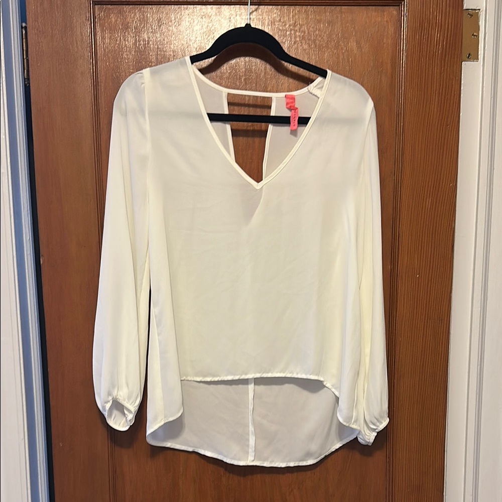 Elegant White Blouse